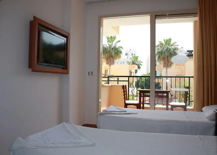 Sebnem & Lejlighedshotel 3*