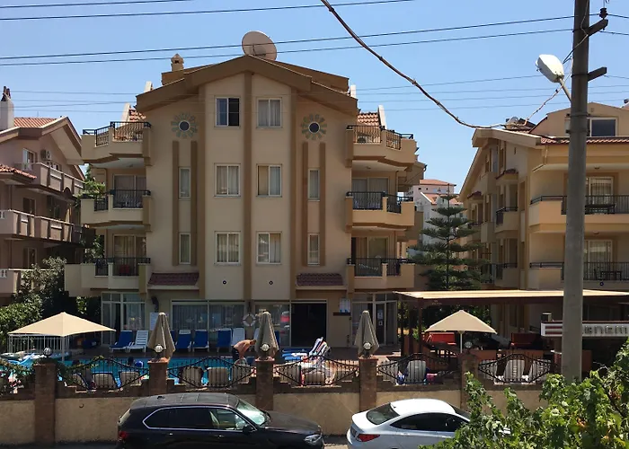 Sebnem & Lejlighedshotel Marmaris