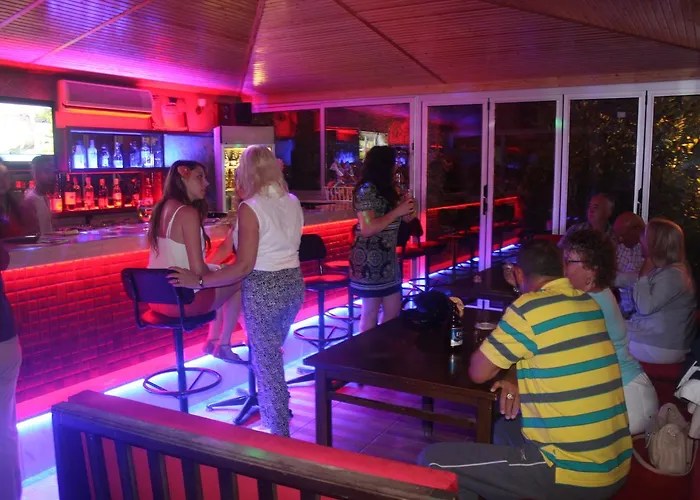 Lejlighedshotel Sebnem &