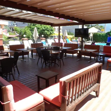 Sebnem & Apart Otel 3*