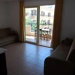 Sebnem & شقة فندقية