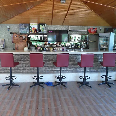 Sebnem & アパートホテル マルマリス