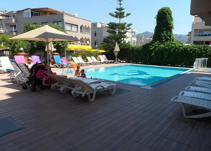 Sebnem & Apart Otel 3*