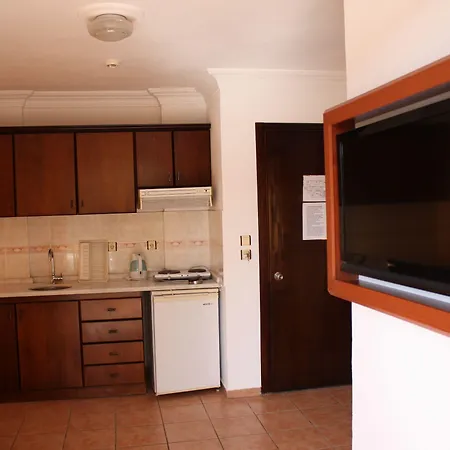 Sebnem & 3* Μαρμαρίς