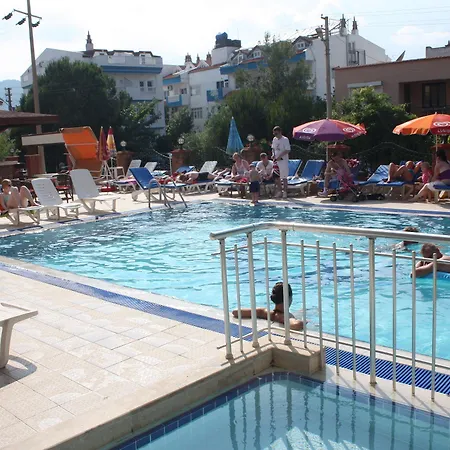 Sebnem & Ξενοδοχείο με διαμερίσματα